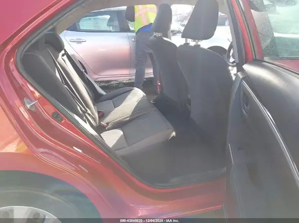 5YFBURHE7KP900159 2019 TOYOTA COROLLA - Image 8