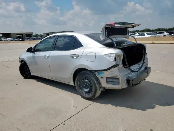 5YFBURHE7KP900601 2019 TOYOTA COROLLA - Image 2