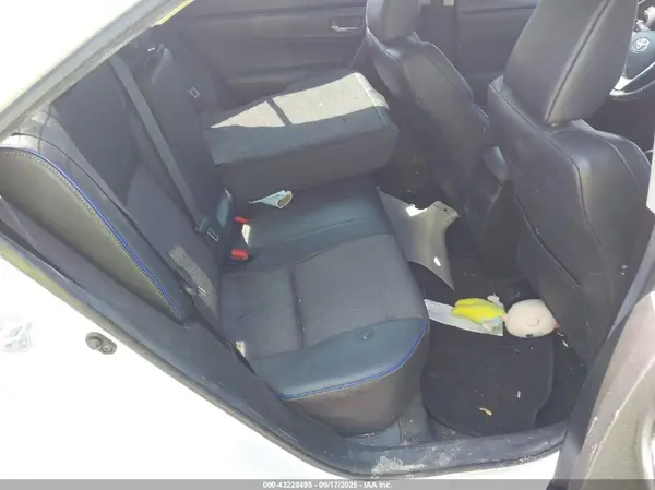5YFBURHE7KP901263 2019 TOYOTA COROLLA - Image 8