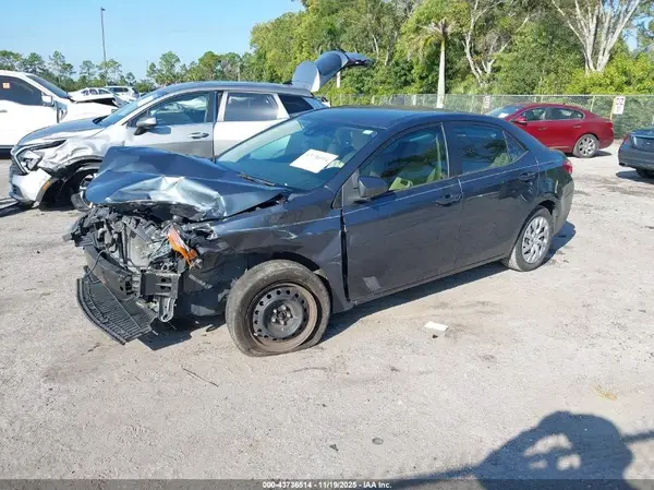 5YFBURHE7KP901537 2019 TOYOTA COROLLA - Image 2