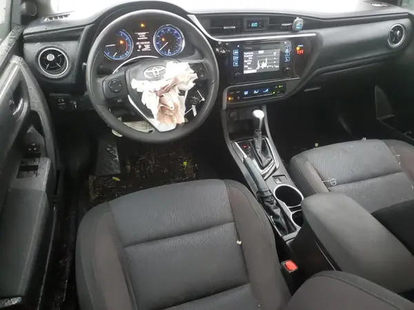 5YFBURHE7KP902042 2019 TOYOTA COROLLA - Image 8