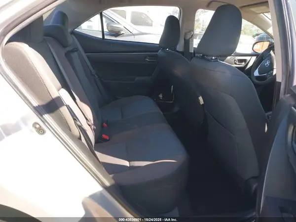 5YFBURHE7KP903692 2019 TOYOTA COROLLA - Image 8