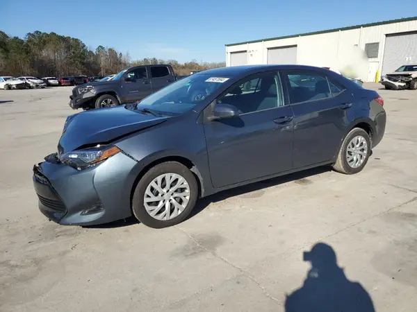 5YFBURHE7KP903871 2019 TOYOTA COROLLA - Image 1