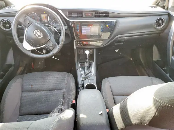 5YFBURHE7KP904437 2019 TOYOTA COROLLA - Image 8