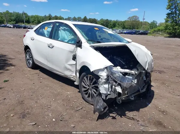 5YFBURHE7KP904888 2019 TOYOTA COROLLA - Image 1