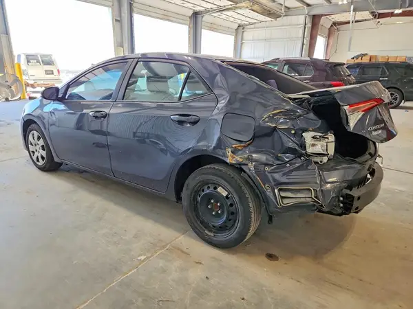 5YFBURHE7KP905622 2019 TOYOTA COROLLA - Image 2