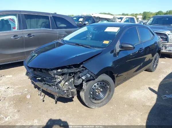 5YFBURHE7KP907449 2019 TOYOTA COROLLA - Image 2