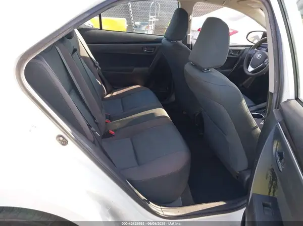 5YFBURHE7KP909475 2019 TOYOTA COROLLA - Image 8