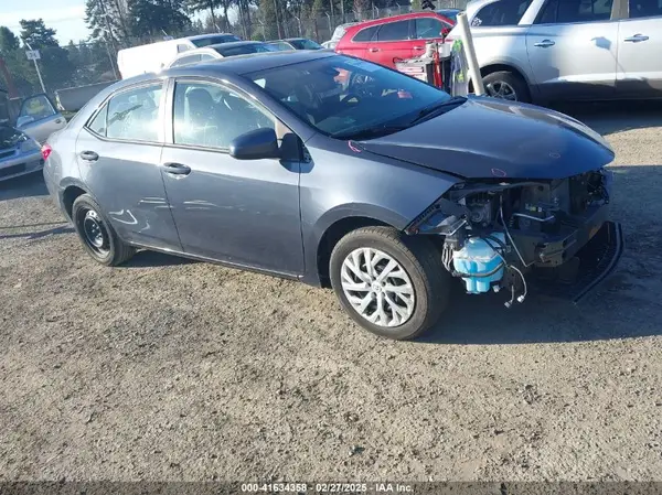 5YFBURHE7KP910139 2019 TOYOTA COROLLA - Image 1