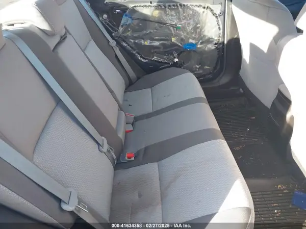 5YFBURHE7KP910139 2019 TOYOTA COROLLA - Image 8