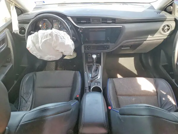 5YFBURHE7KP915700 2019 TOYOTA COROLLA - Image 8
