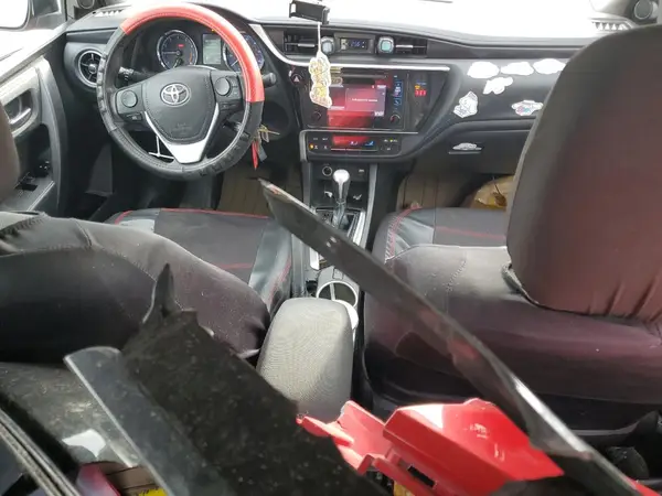 5YFBURHE7KP919648 2019 TOYOTA COROLLA - Image 8