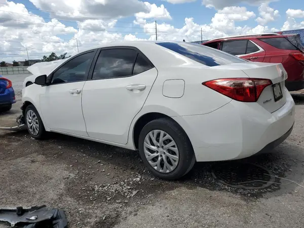 5YFBURHE7KP924350 2019 TOYOTA COROLLA - Image 2