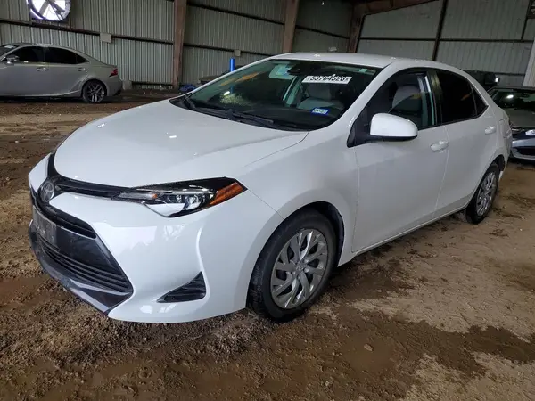 5YFBURHE7KP926938 2019 TOYOTA COROLLA - Image 1