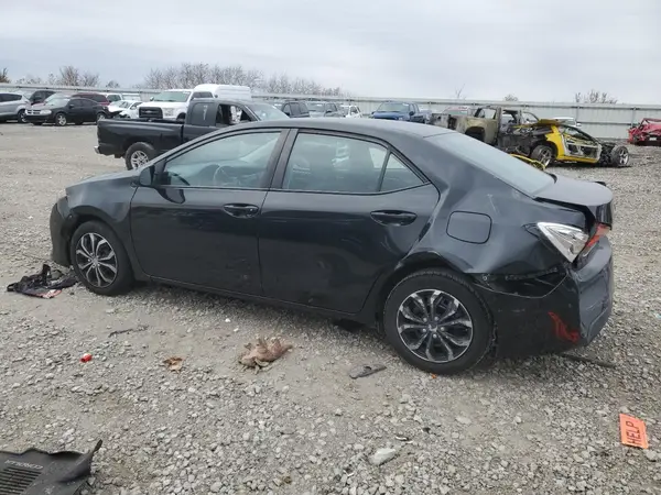 5YFBURHE7KP927667 2019 TOYOTA COROLLA - Image 2