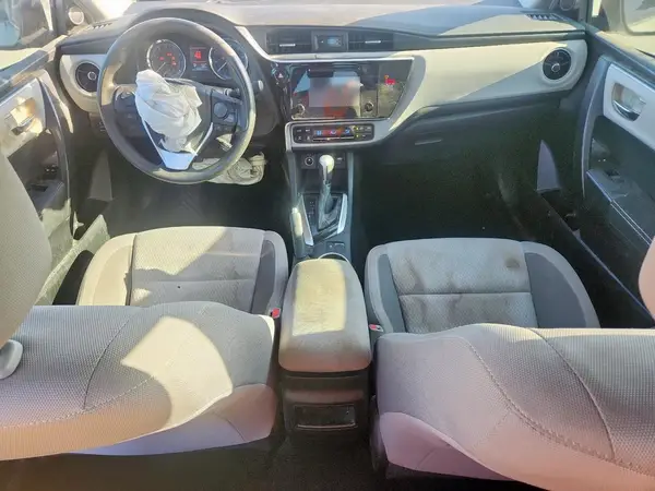 5YFBURHE7KP928141 2019 TOYOTA COROLLA - Image 8