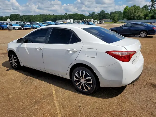 5YFBURHE7KP935106 2019 TOYOTA COROLLA - Image 2