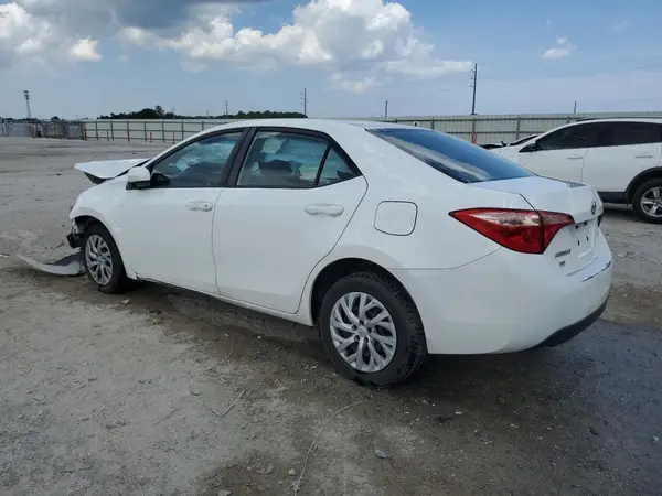 5YFBURHE7KP938054 2019 TOYOTA COROLLA - Image 2