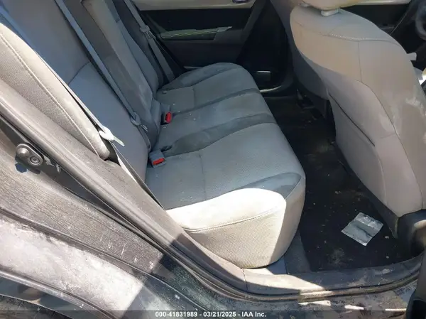 5YFBURHE7KP938152 2019 TOYOTA COROLLA - Image 8
