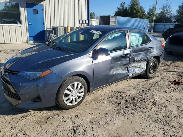 5YFBURHE7KP939303 2019 TOYOTA COROLLA - Image 1