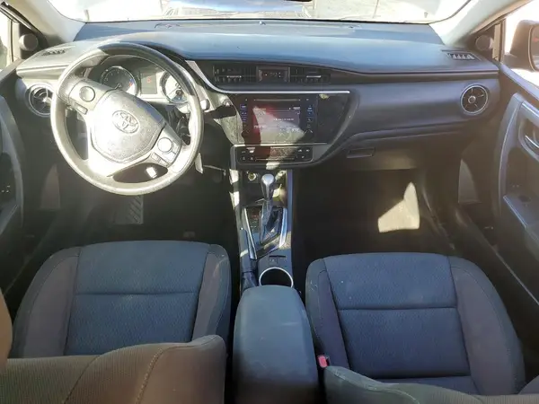 5YFBURHE7KP939303 2019 TOYOTA COROLLA - Image 8