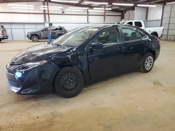 5YFBURHE7KP939477 2019 TOYOTA COROLLA - Image 1