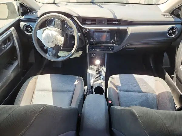 5YFBURHE7KP939978 2019 TOYOTA COROLLA - Image 8
