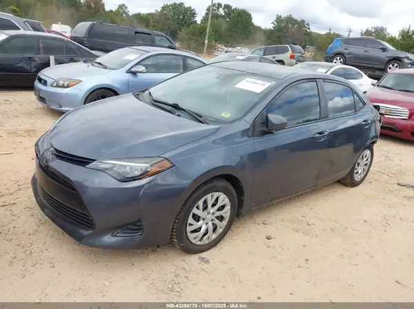 5YFBURHE7KP943125 2019 TOYOTA COROLLA - Image 2