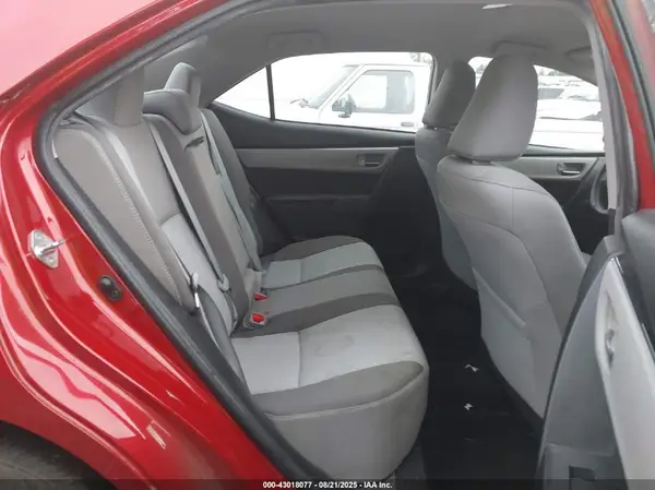 5YFBURHE7KP943562 2019 TOYOTA COROLLA - Image 8