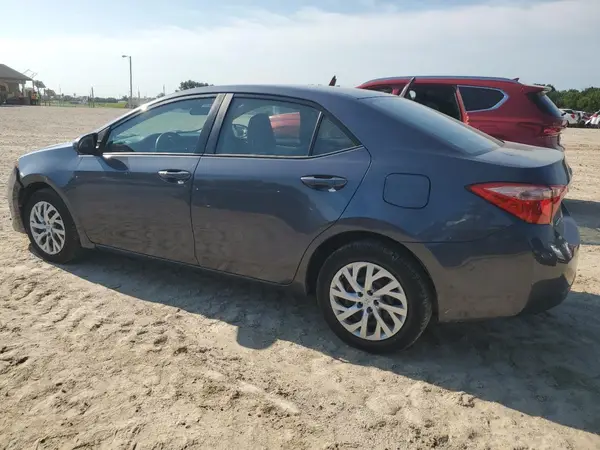5YFBURHE7KP946591 2019 TOYOTA COROLLA - Image 2