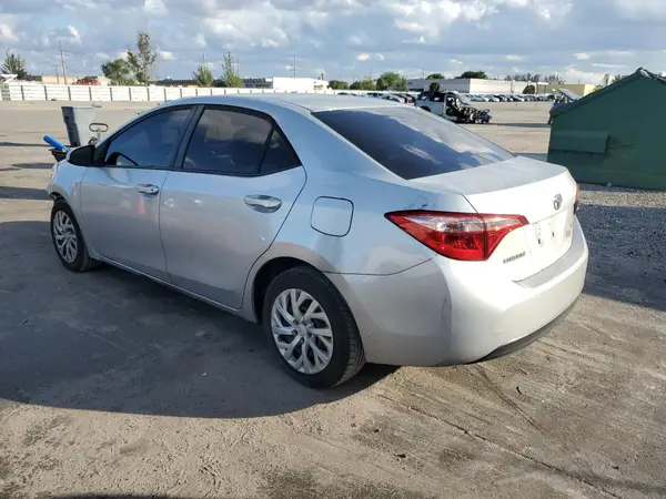 5YFBURHE7KP946784 2019 TOYOTA COROLLA - Image 2