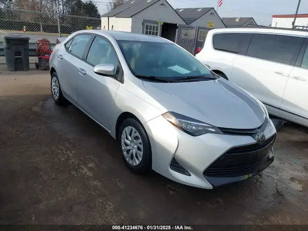 5YFBURHE7KP948745 2019 TOYOTA COROLLA - Image 1