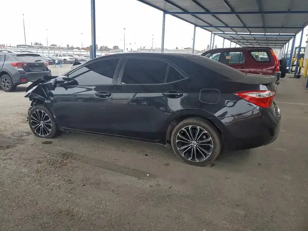 5YFBURHE8GP368329 2016 TOYOTA COROLLA - Image 2