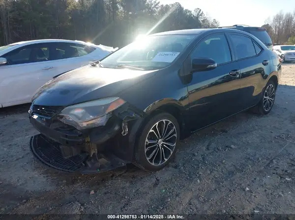 5YFBURHE8GP369870 2016 TOYOTA COROLLA - Image 2