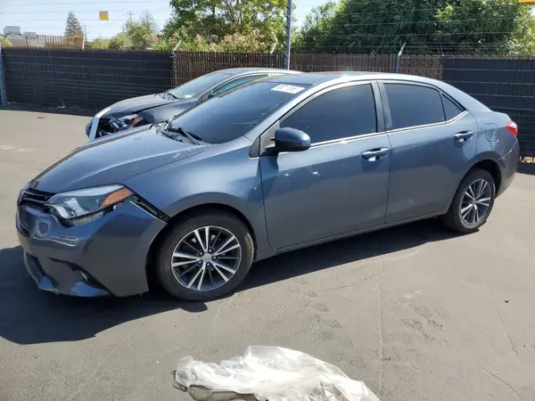 5YFBURHE8GP372431 2016 TOYOTA COROLLA - Image 1