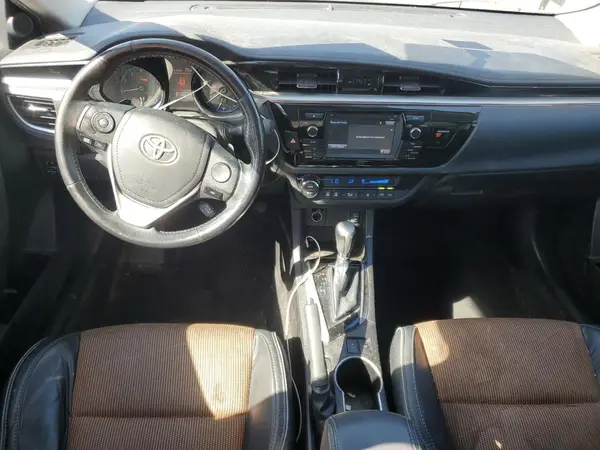 5YFBURHE8GP372722 2016 TOYOTA COROLLA - Image 8