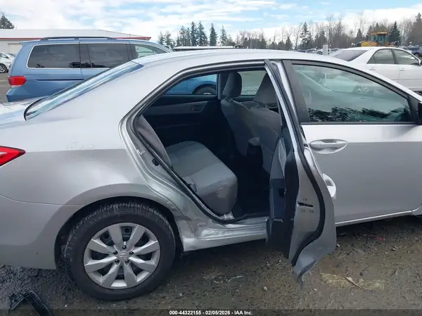 5YFBURHE8GP379265 2016 TOYOTA COROLLA - Image 8