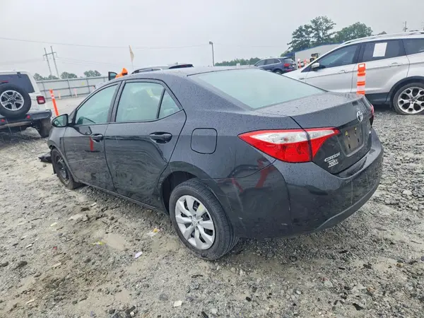 5YFBURHE8GP380853 2016 TOYOTA COROLLA - Image 2