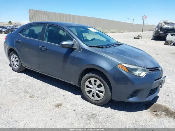 5YFBURHE8GP381131 2016 TOYOTA COROLLA - Image 1