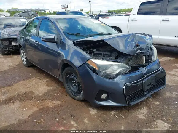 5YFBURHE8GP385583 2016 TOYOTA COROLLA - Image 1