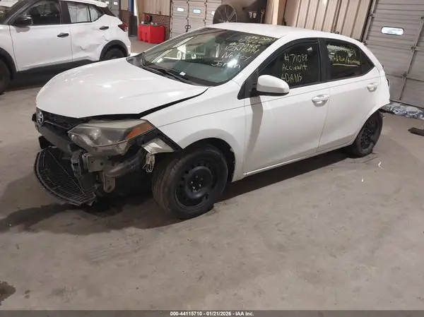 5YFBURHE8GP388094 2016 TOYOTA COROLLA - Image 2