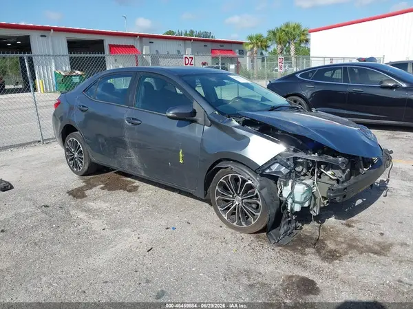 5YFBURHE8GP388743 2016 TOYOTA COROLLA - Image 1