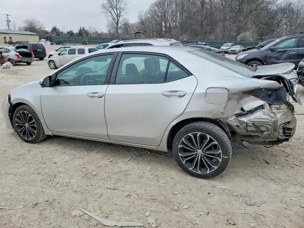 5YFBURHE8GP399113 2016 TOYOTA COROLLA - Image 2