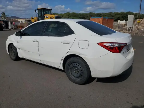 5YFBURHE8GP404598 2016 TOYOTA COROLLA - Image 2