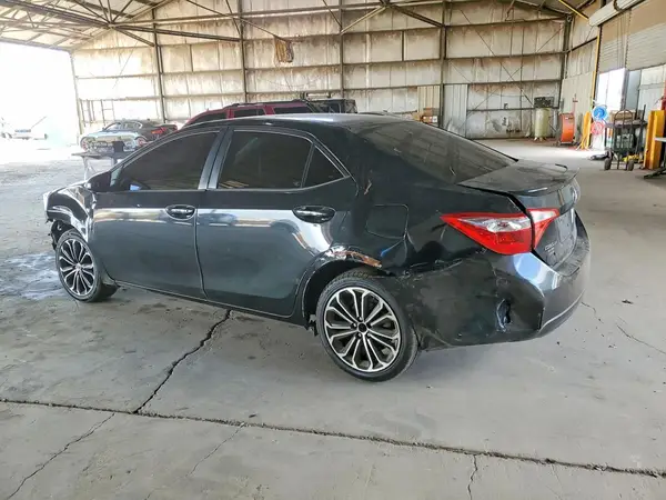 5YFBURHE8GP407453 2016 TOYOTA COROLLA - Image 2