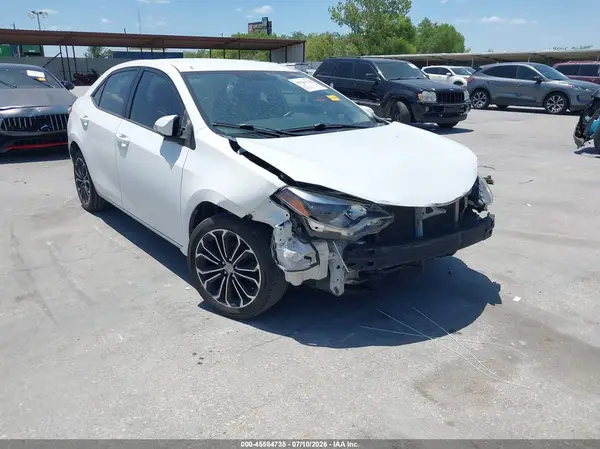 5YFBURHE8GP412152 2016 TOYOTA COROLLA - Image 1