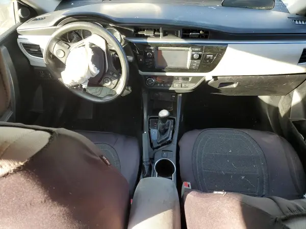 5YFBURHE8GP420638 2016 TOYOTA COROLLA - Image 8