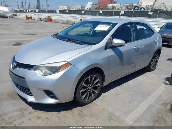 5YFBURHE8GP434944 2016 TOYOTA COROLLA - Image 2