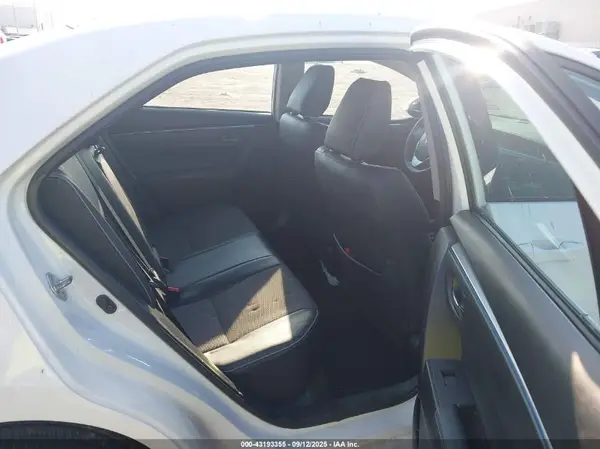5YFBURHE8GP436273 2016 TOYOTA COROLLA - Image 8