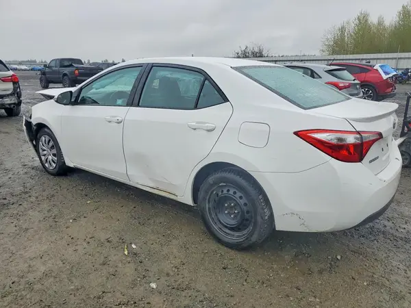 5YFBURHE8GP438377 2016 TOYOTA COROLLA - Image 2